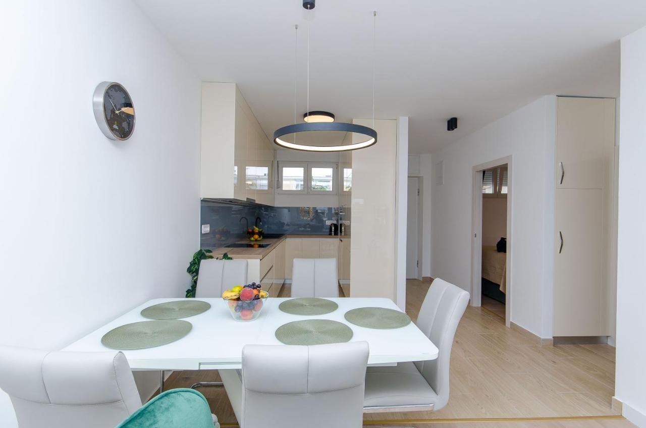 Modern Living Apartment Airy Сплит Экстерьер фото