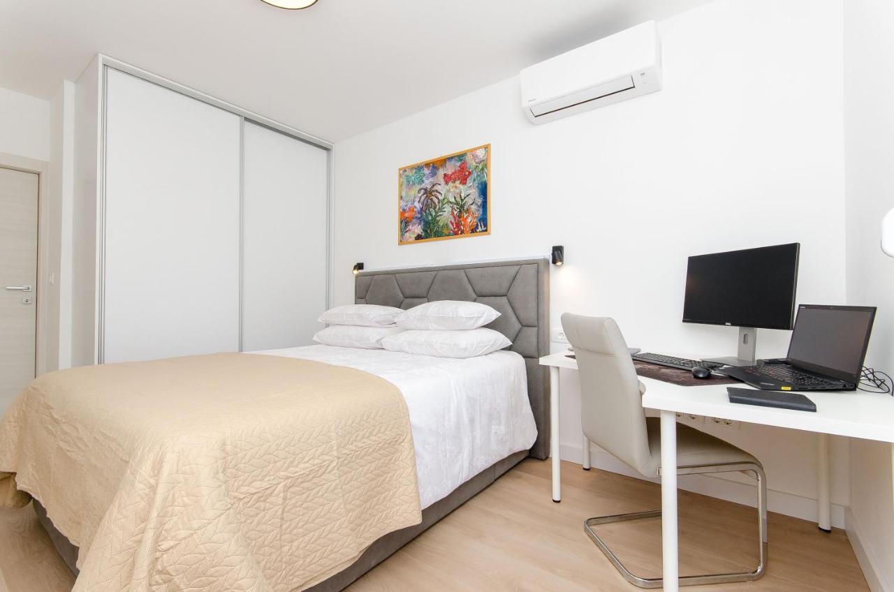 Modern Living Apartment Airy Сплит Экстерьер фото